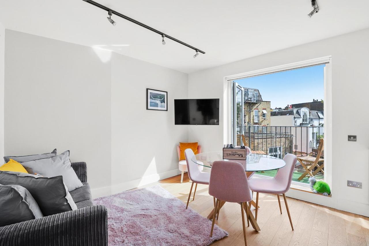 Charming 2 Bed Apartment Free Wifi Close To Camden لندن المظهر الخارجي الصورة